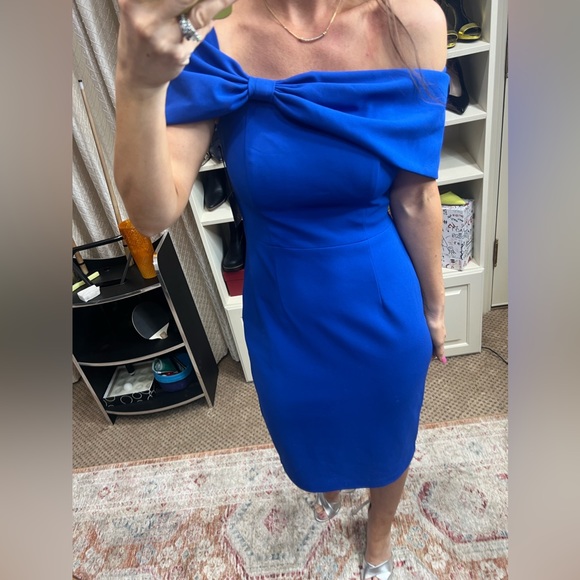 VINCE CAMUTO | Bow Collar Off the Shoulder Sheath Midi Cocktail Dress New Size 6 - Picture 11 of 11